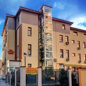 3* Hotel Amphitryon