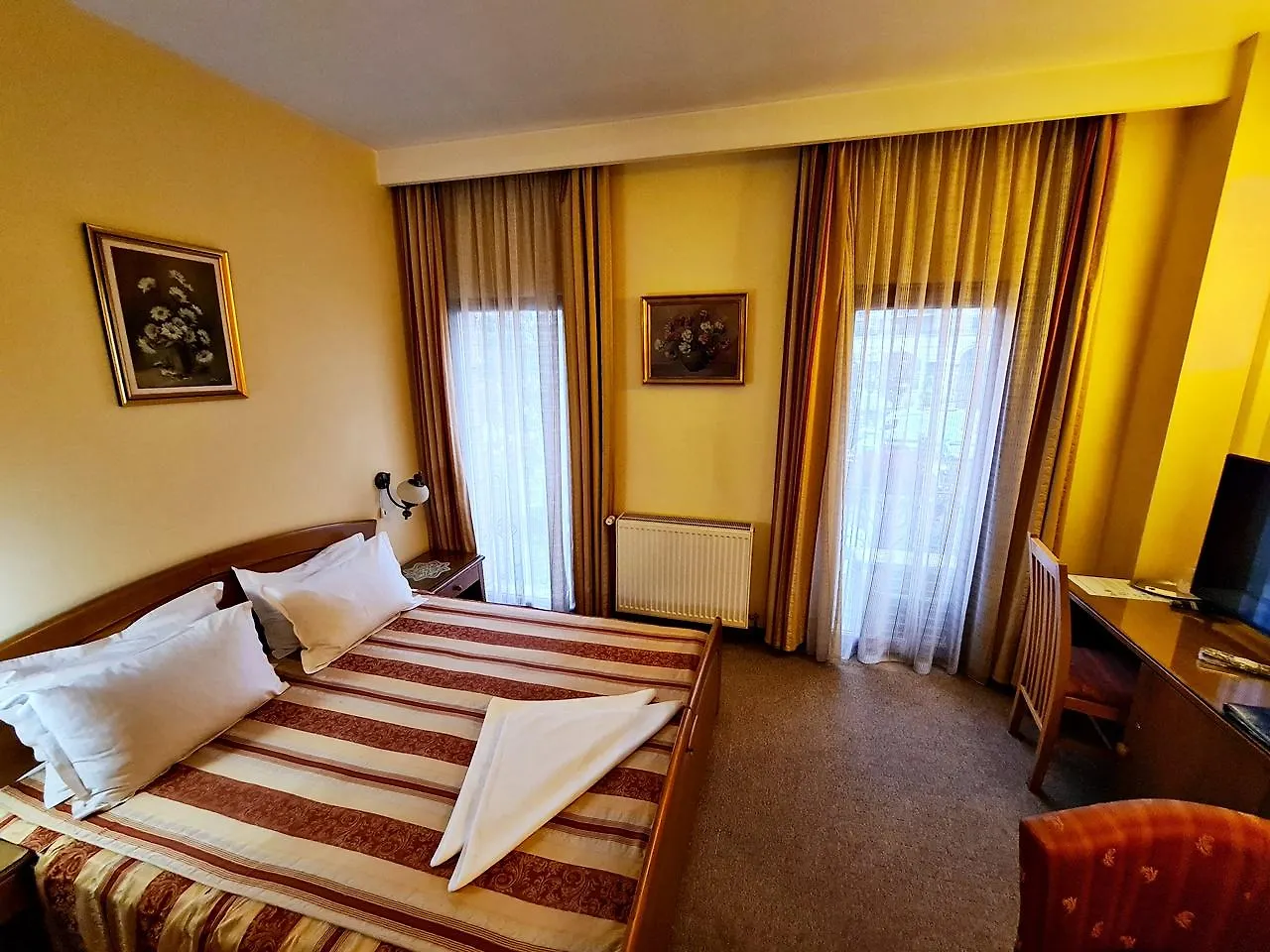 ***  Hotel Horoscop 布加勒斯特 罗马尼亚